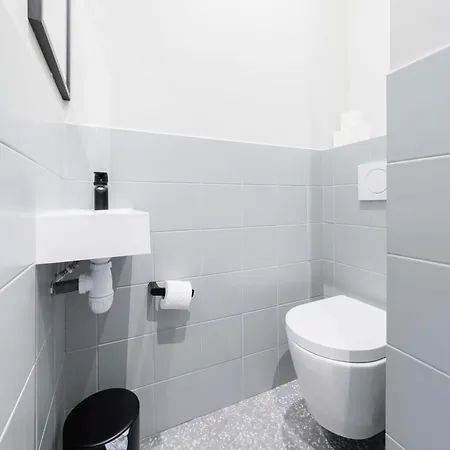 Apartment Luxueux Avec Salle De Bains De Reve 6p - Flat-guest *